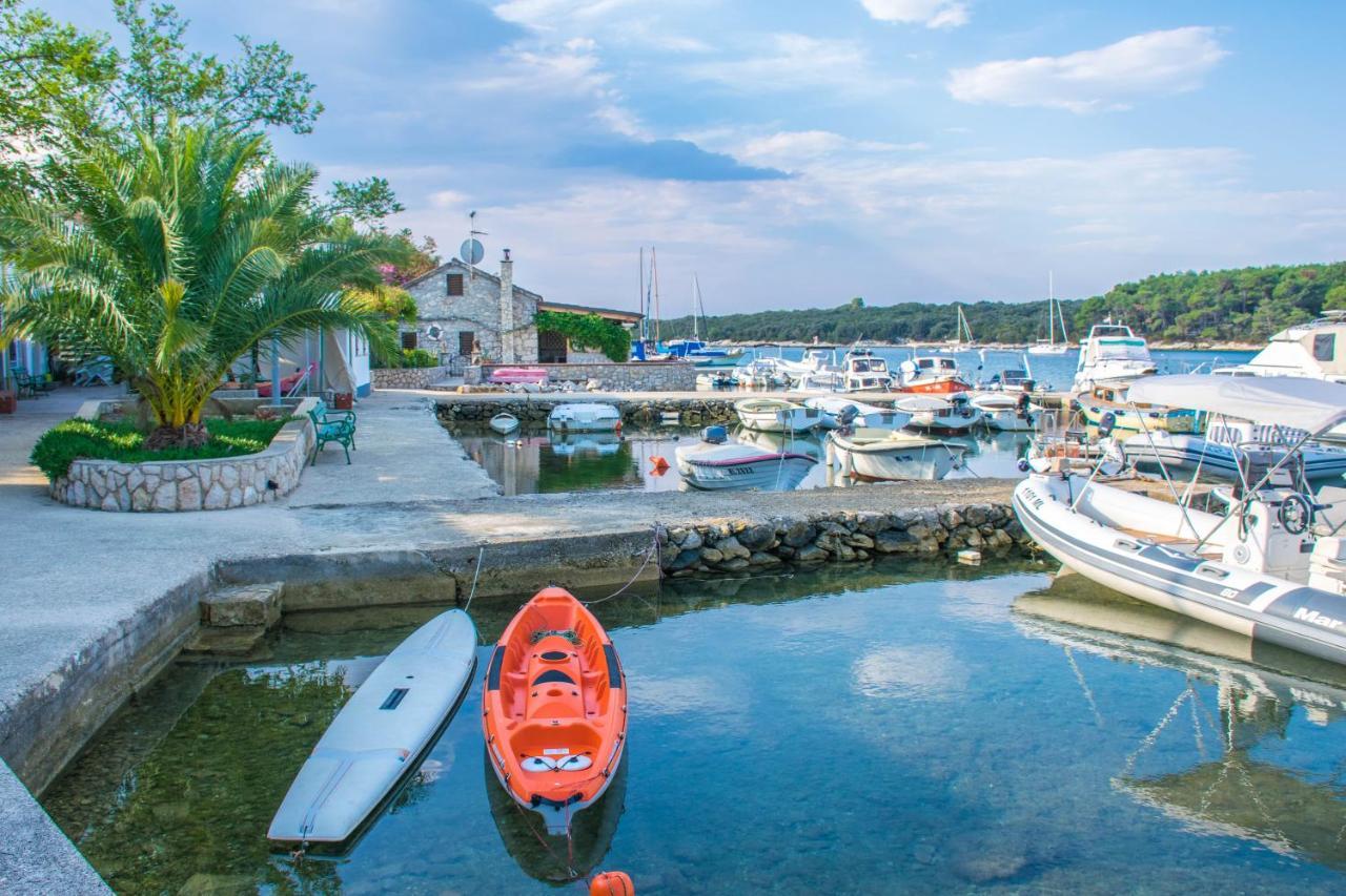 Holiday House Punta Blue & Orange 5M From The Sea, Island Cres Punta Križa エクステリア 写真