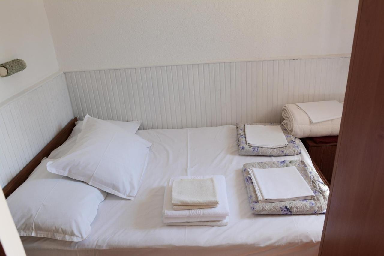 Holiday House Punta Blue & Orange 5M From The Sea, Island Cres Punta Križa エクステリア 写真