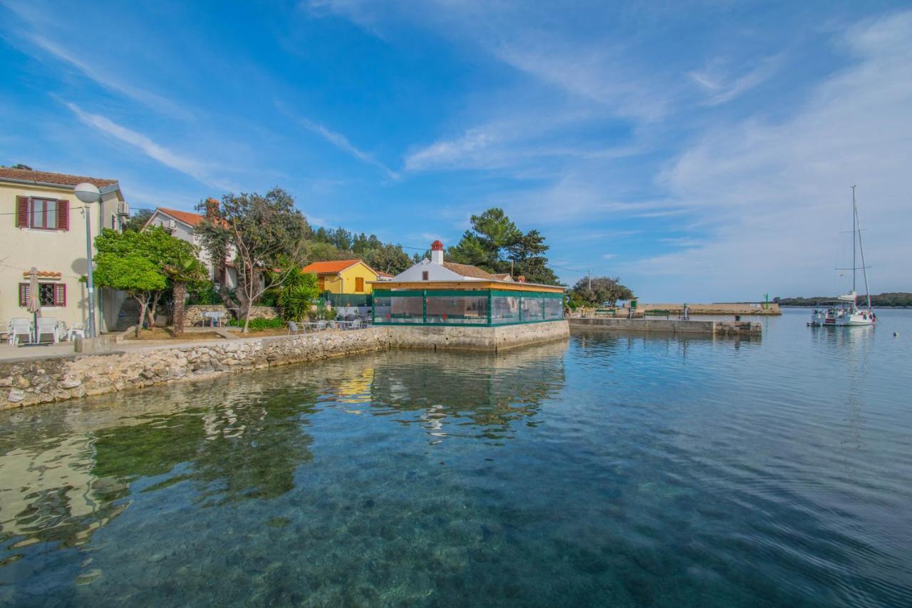 Holiday House Punta Blue & Orange 5M From The Sea, Island Cres Punta Križa エクステリア 写真